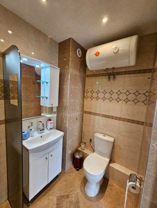 Дава се под наем Двустаен апартамент в София, Банишора - 64 кв.м за 562 € - Снимка #7