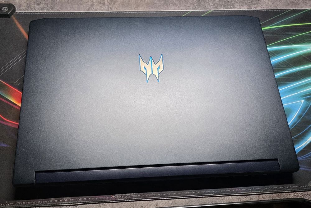 Продам игровой ноутбук Acer Predator