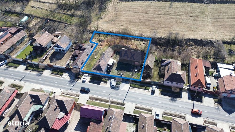 Casă veche de vânzare cu teren mare in Copsa Mica