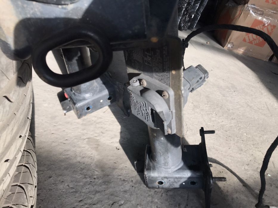 Фаркоп на мерседес