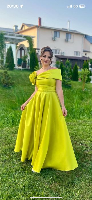 Rochie de seară elegantă