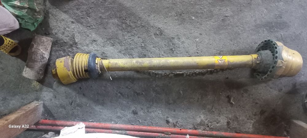 Продам вал на сельхозмашину