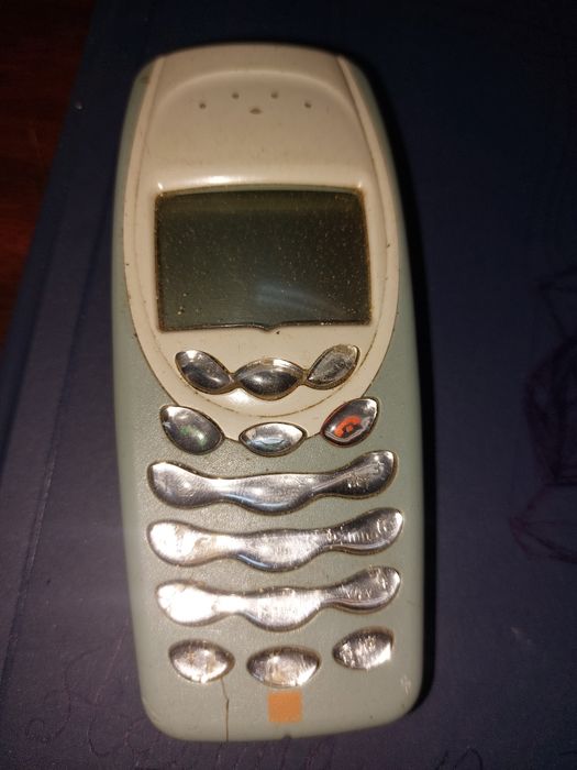 Gramofon telefon nokia. Stop logan