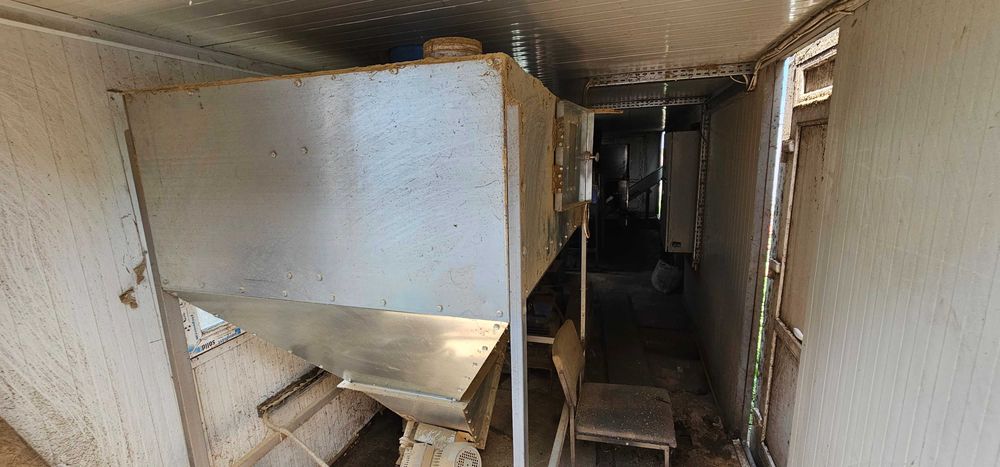 Linie mobilă de procesare și peletizare lucernă – 350 kg/h