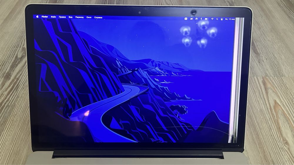 MacBook Pro (Retina, 15-inch, Mind 2015)