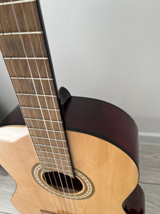 Классическая гитара Fender FC-1