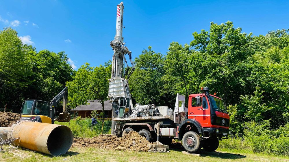 Foraje Fantani, Piloți, Montare tuburi