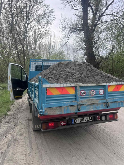 3-30tone-Nisip, sort, balastru, piatra sparta, pamant de implutura etc