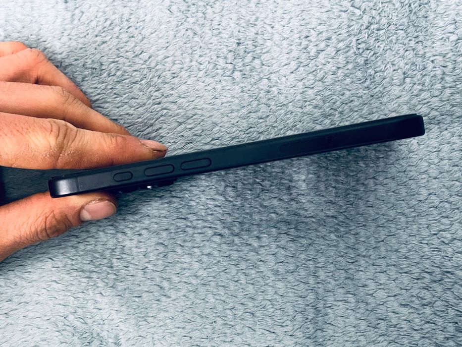 Iphone 16 состояние идеальная