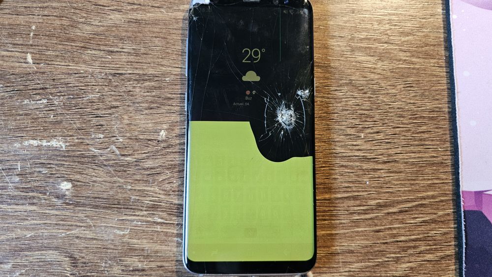 Samsung S8 display defect