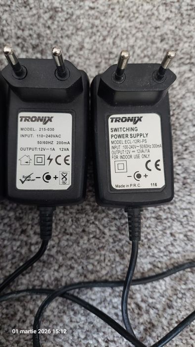 încărcător Hama "Lightning", 2,4 A,modelul 00178262 +3buc Tronix 12V
