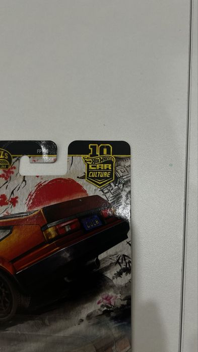 Продаю Hot wheels premium JH5