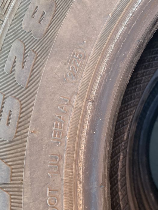 Продается шины 205/60/16
