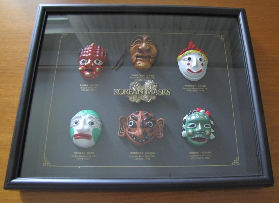 Корейски маски (Korean masks);Гръцки позлатени чаши за кафе,чай;Чинии