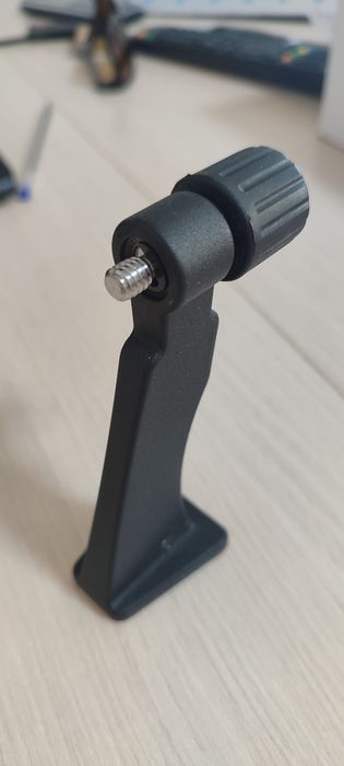 Крепеж для бинокля к штативу