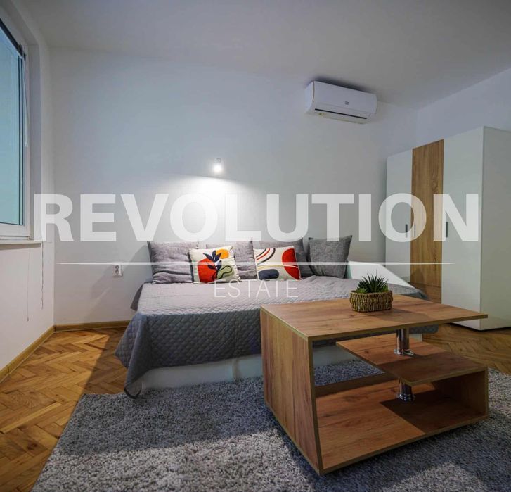 Дава се под наем Тристаен апартамент в Варна, Нептун - 68 кв.м за 600 € - Снимка #2