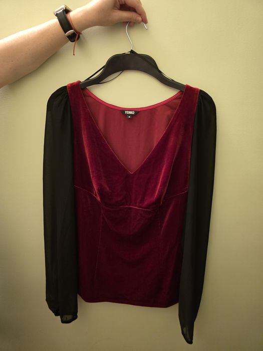 Bluza eleganta Yokko noua din catifea elastica cu maneci de tulle