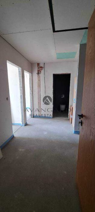 Продава се Четиристаен апартамент в Пловдив, Христо Смирненски - 178 кв.м за 1714 €/кв.м - Снимка #4