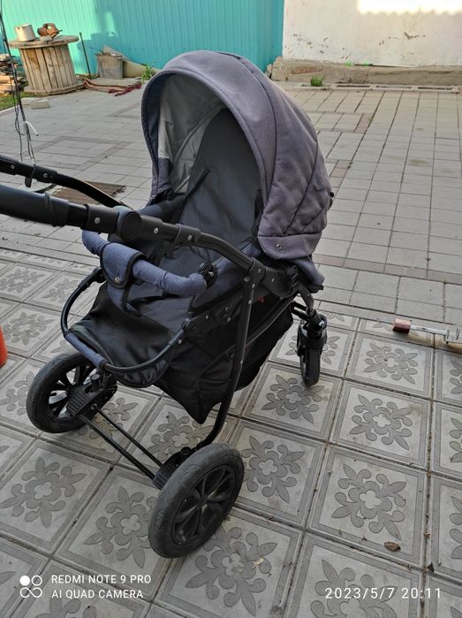 Каляска б/у в очень хорошем состоянии.
