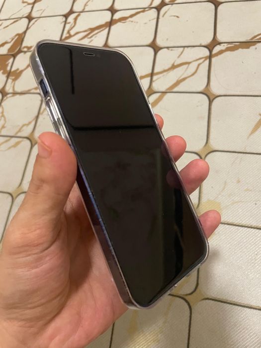 Iphone 12 на 64 ГБ