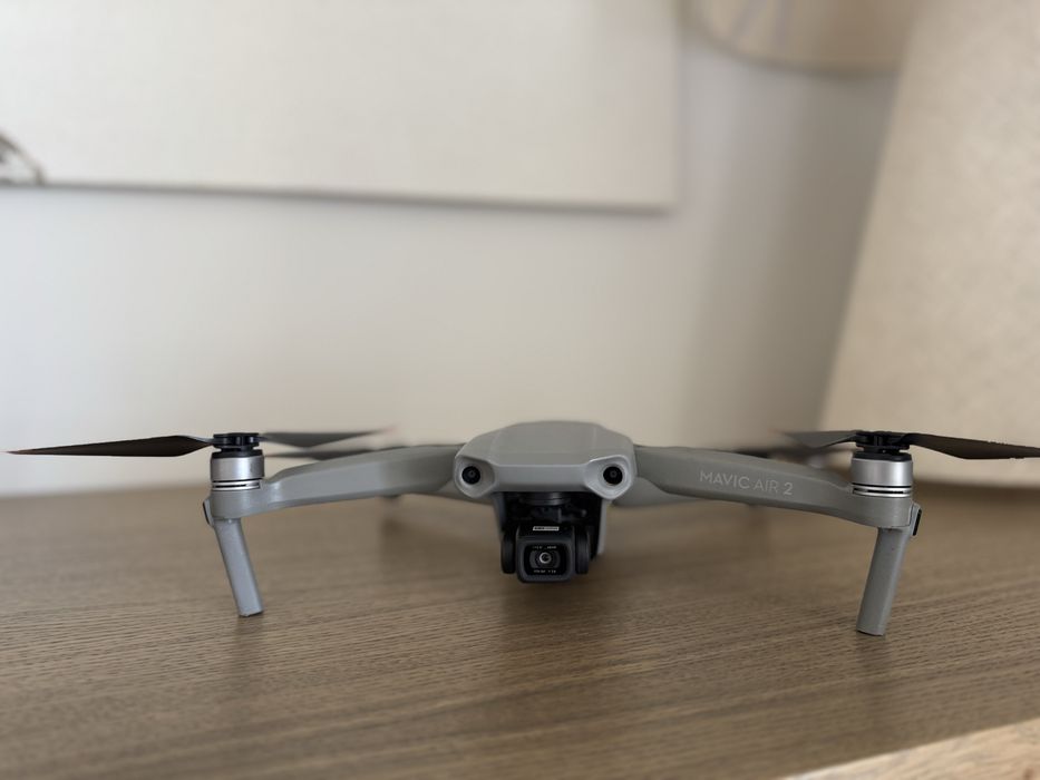 Дрон DJI Mavic Air 2