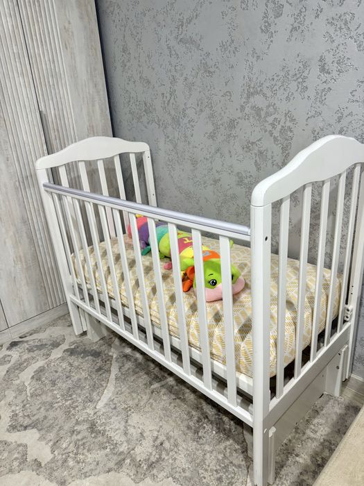 Продам кровать детскую «СРОЧНО»