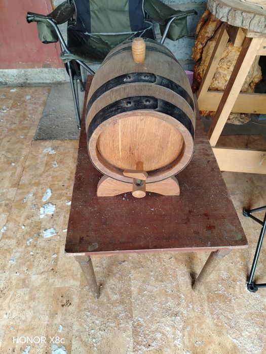 Продам бочку дубовую