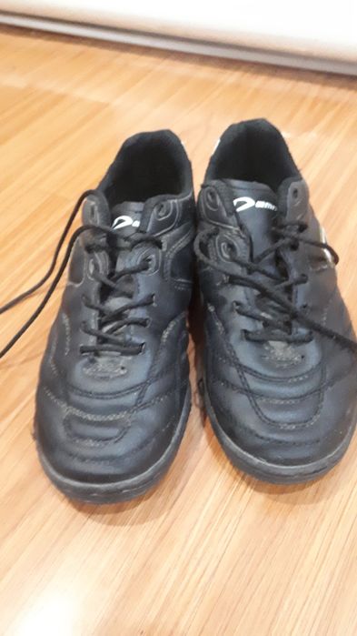 Продам футбольный красовка