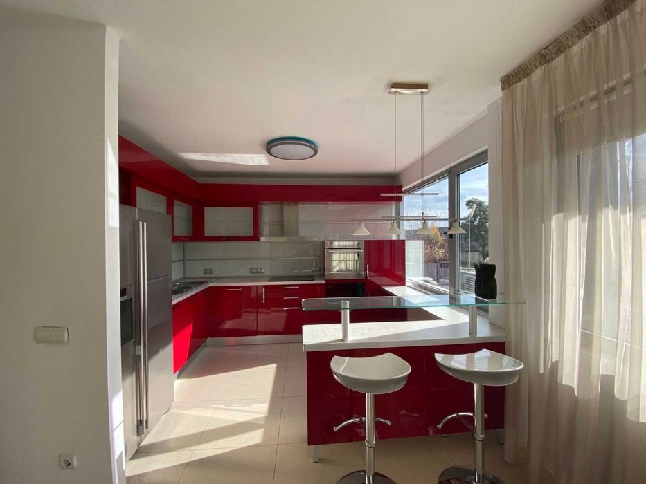 Продава се Четиристаен апартамент в София, Младост 3 - 125 кв.м за 1696 €/кв.м - Снимка #4