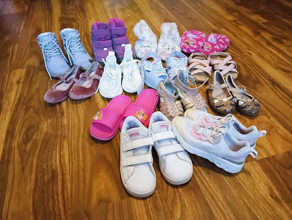 Lot încălțăminte fetița