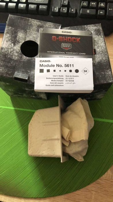 Часовник CASIO G-SHOCK с хронограф и подсветка,КакиЧерен,Неупотребяван