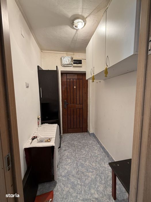 Apartament 2 camere, mobilat, etaj 2, zona centrală — fotografia 3