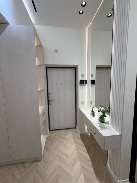 Махтумкули ул. Новостройка ЖК Poytaxt Residence с кадастром