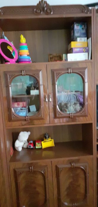 стенка в зал продам