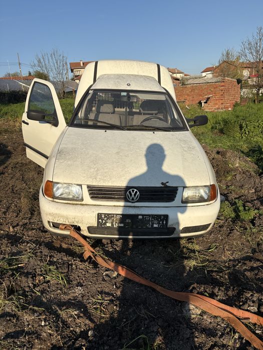 Продавам на части Volkswagen Caddy SDI-1.9