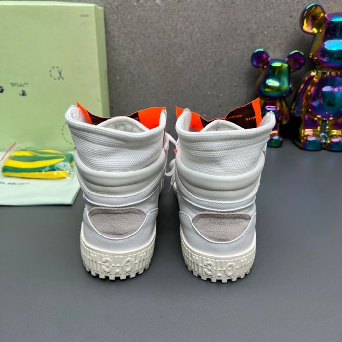 Off White Court 3.0
