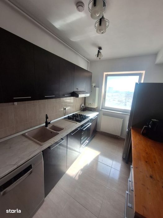 Tomis Plus, 2 camere, mobilat, LOC PARCARE PROPRIU