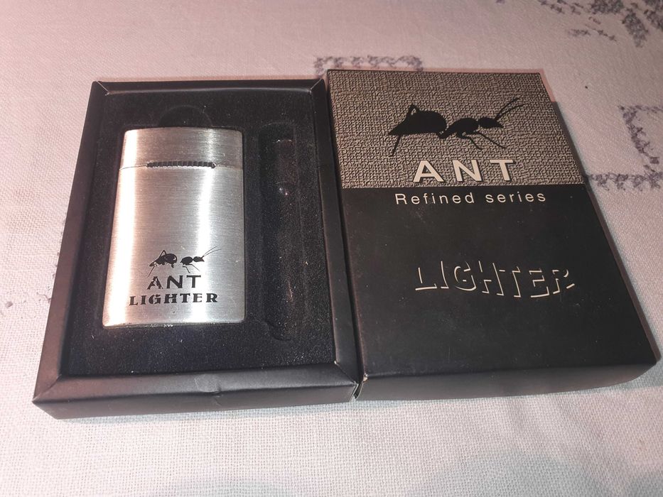 Продавам газова запалка