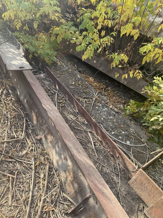 Балка двутавр. Разный