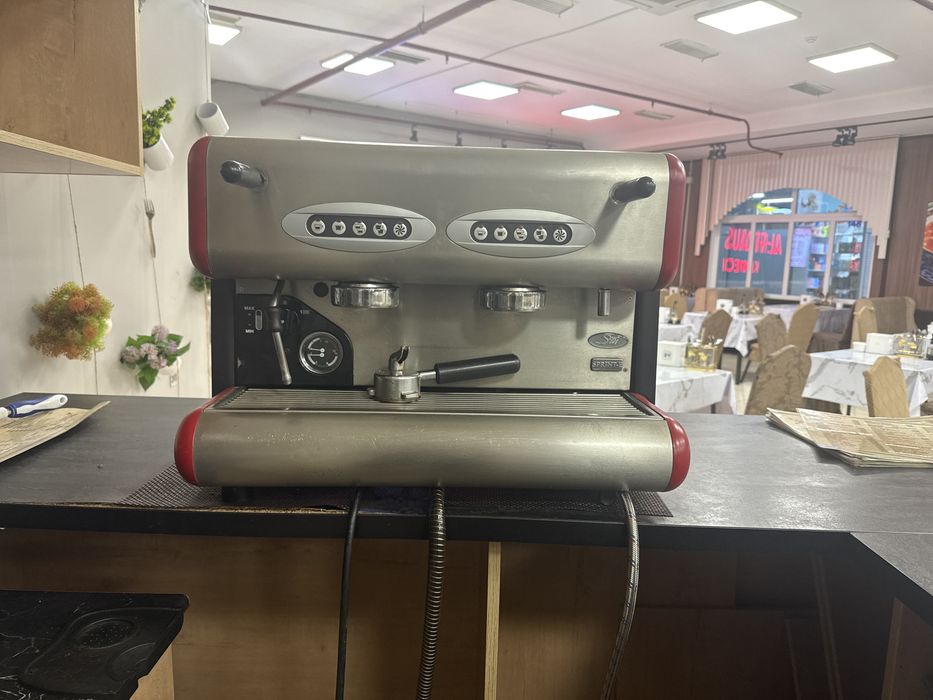 Кофе машинуа профисиональный