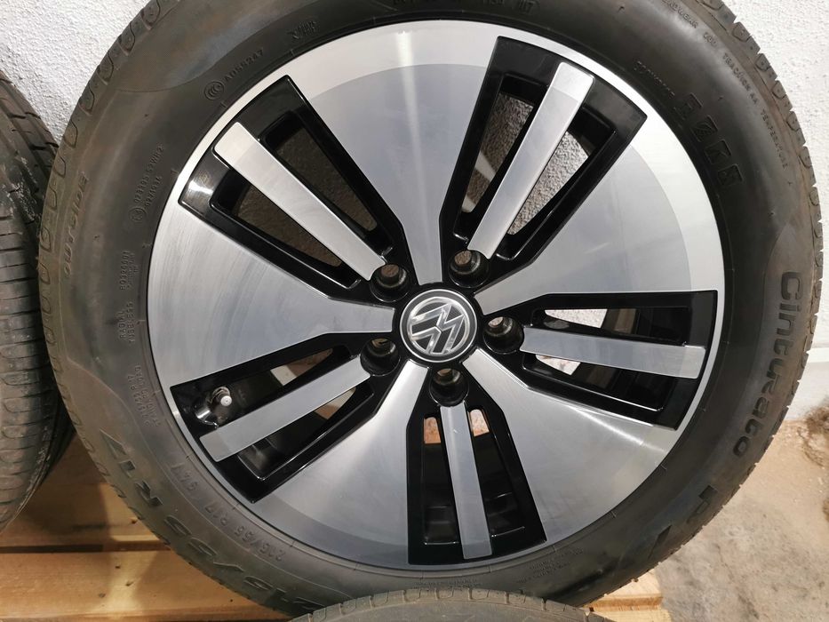 Jante Originale Vw Passat B8. R 17  cu anvelope de vara