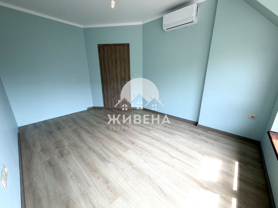 Продава 3-стаен мезонет с красива панорама, кв.Аспарухово