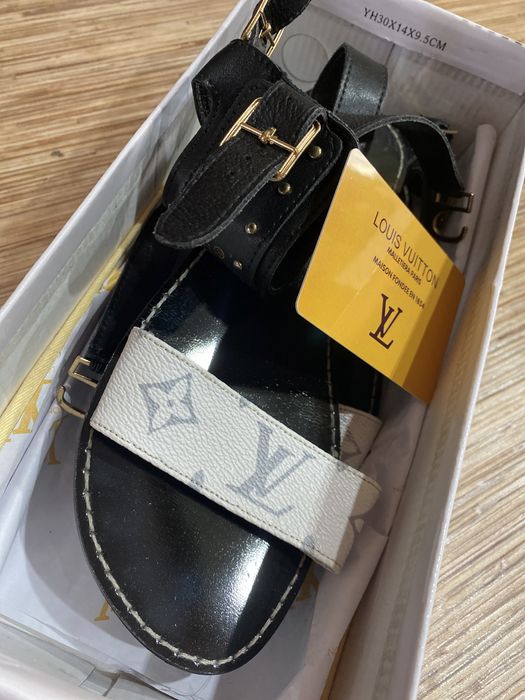 Сандали 35-36 размер