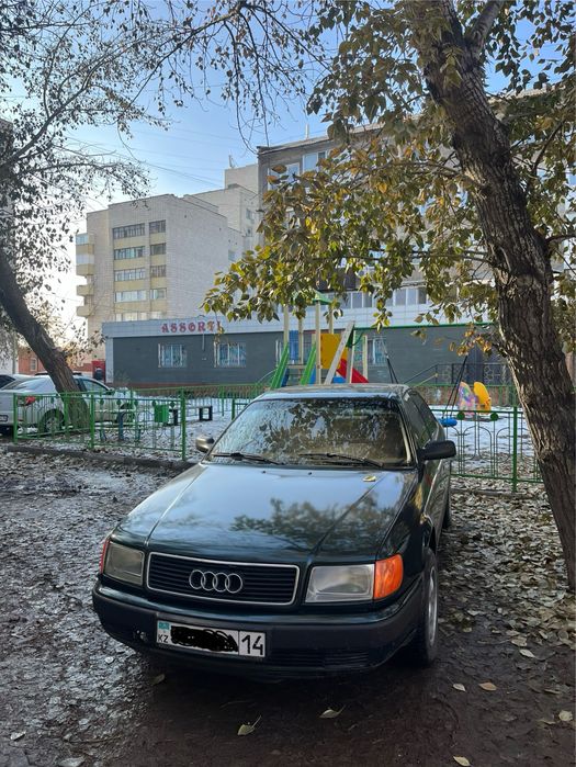 Ауди 100 c4 2.0.
