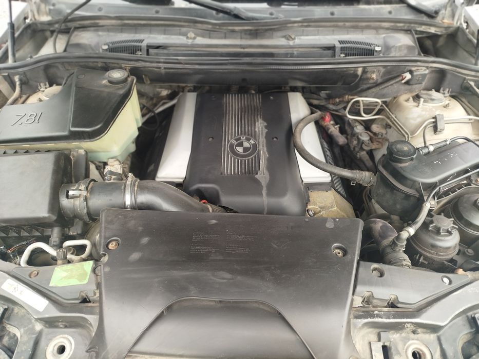 Продам БМВ х 5 2002 года