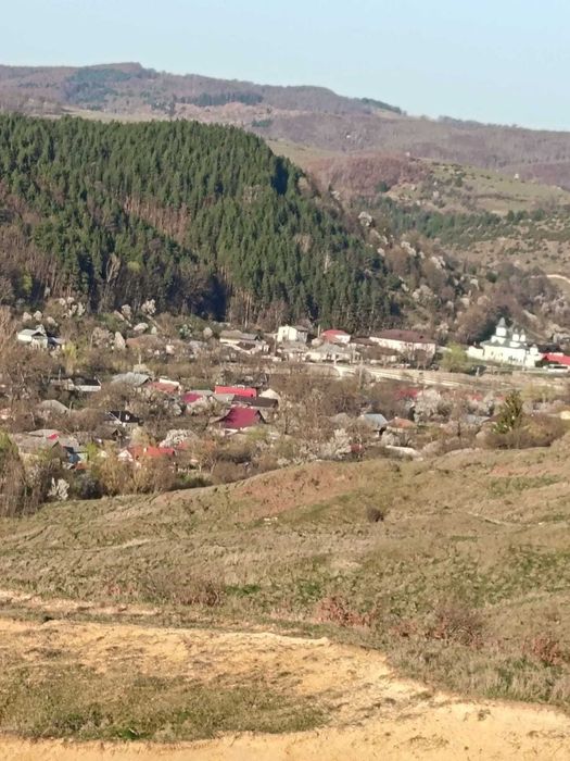 Vand teren arabil si faneata