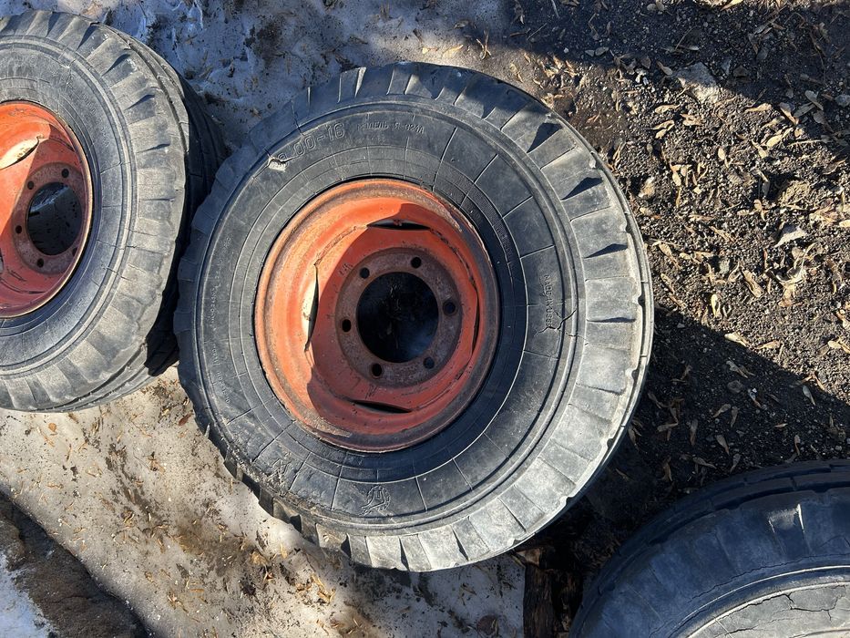 Шина с дисками 9.00/16