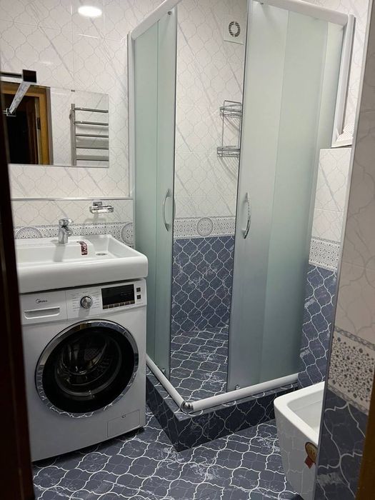 Аренда 3-ком квартиры ,своя квартира. Дом находится по ул Нукус 16-дом