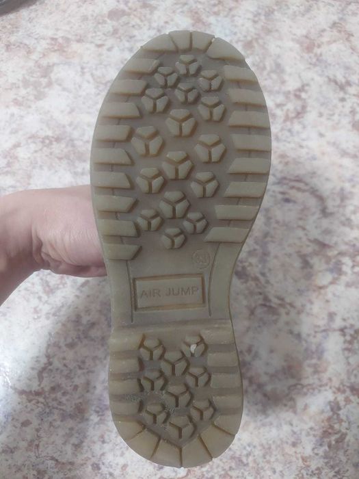 Ботинки зимнии детские, б/у, 33р.