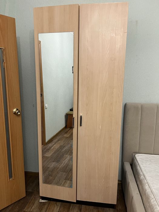 Шкаф за 5000 тг. Зеркало